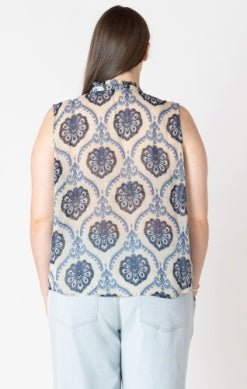 Curvy Medallion Tank