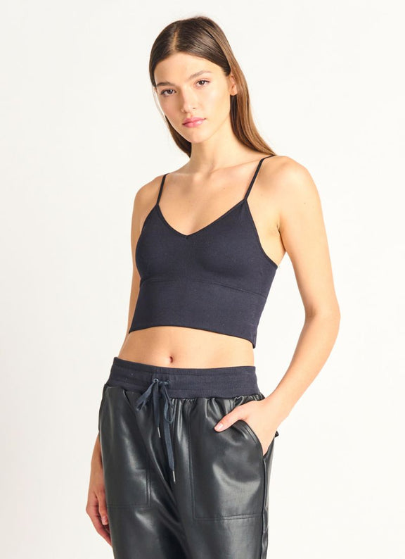 Seamless Cropped Top in Black
