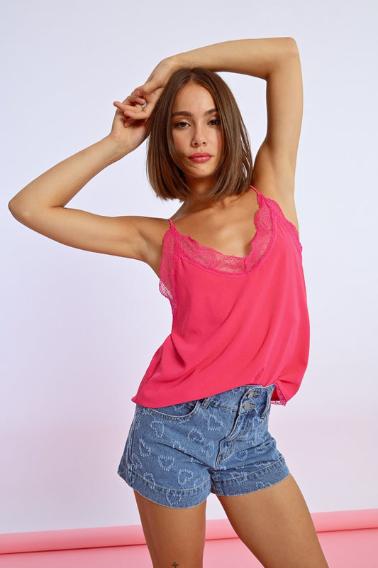 Ladies Woven Cami In Fuschia